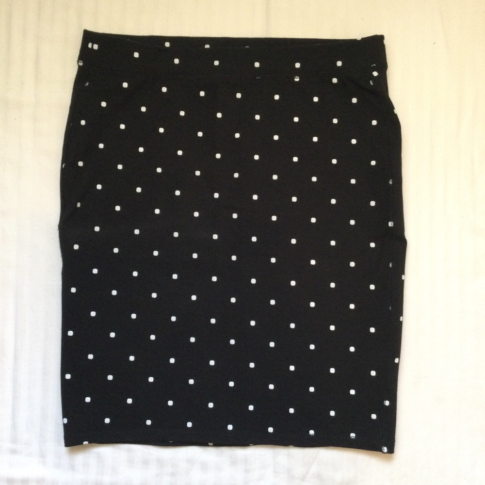 Old Navy Black White Polka Dot Pencil Skirt Size Medium